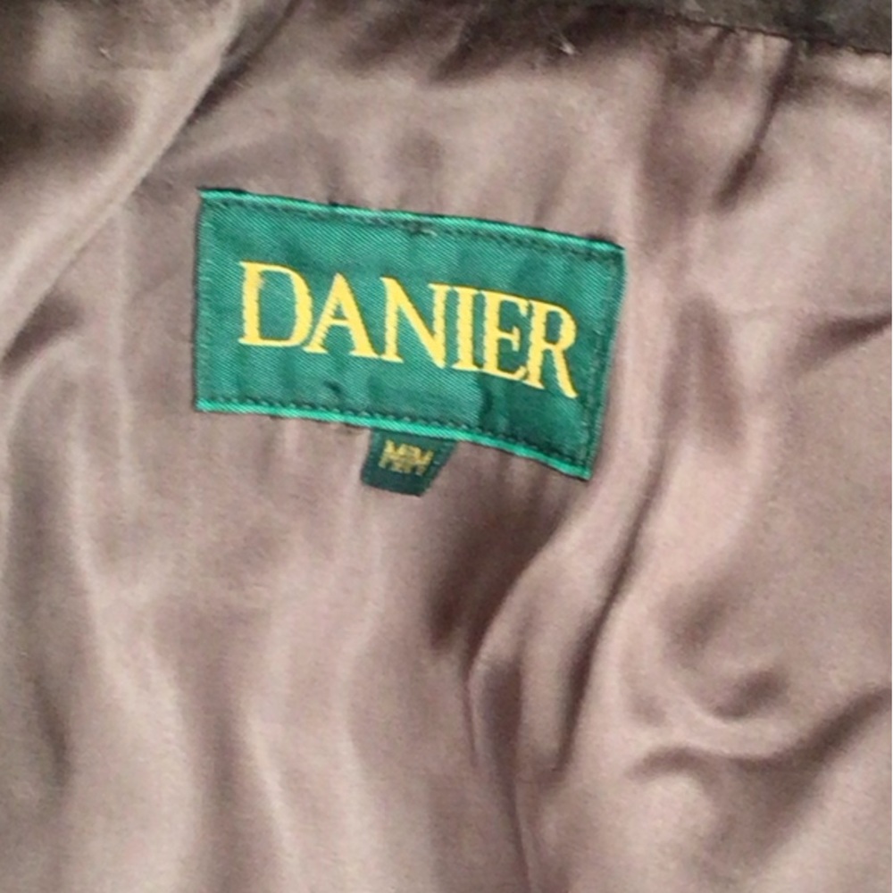 Danier Leather Vintage Suede Coat - Picture 11 of 15